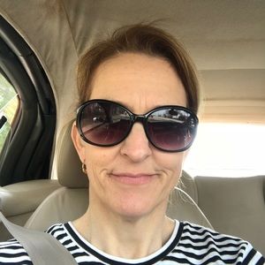 Meet your Posher, Christine